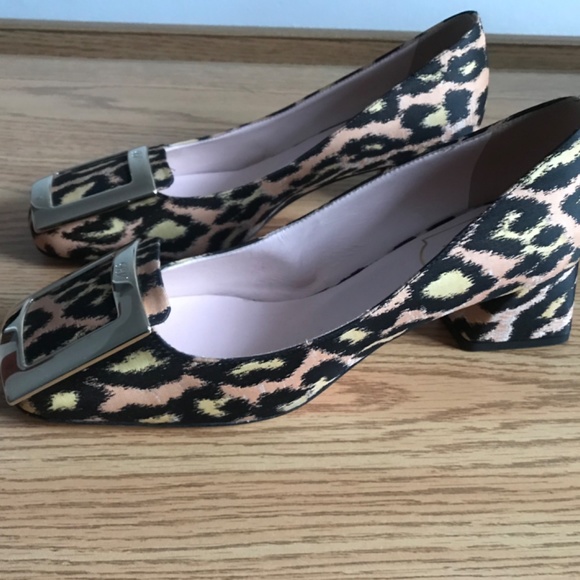 ROGER VIVIER Tres Vivier Leopard  Pumps - Picture 2 of 7